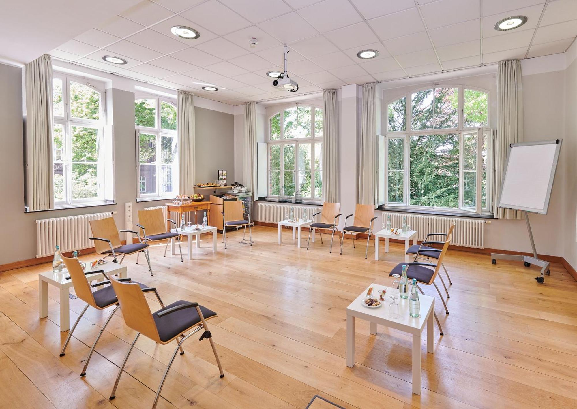 Hotel Mutterhaus Duesseldorf Экстерьер фото
