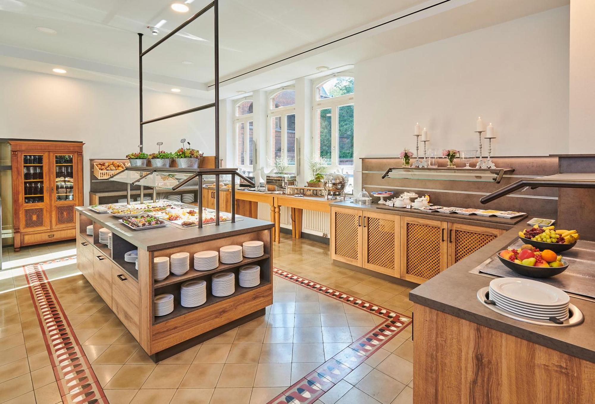 Hotel Mutterhaus Duesseldorf Экстерьер фото