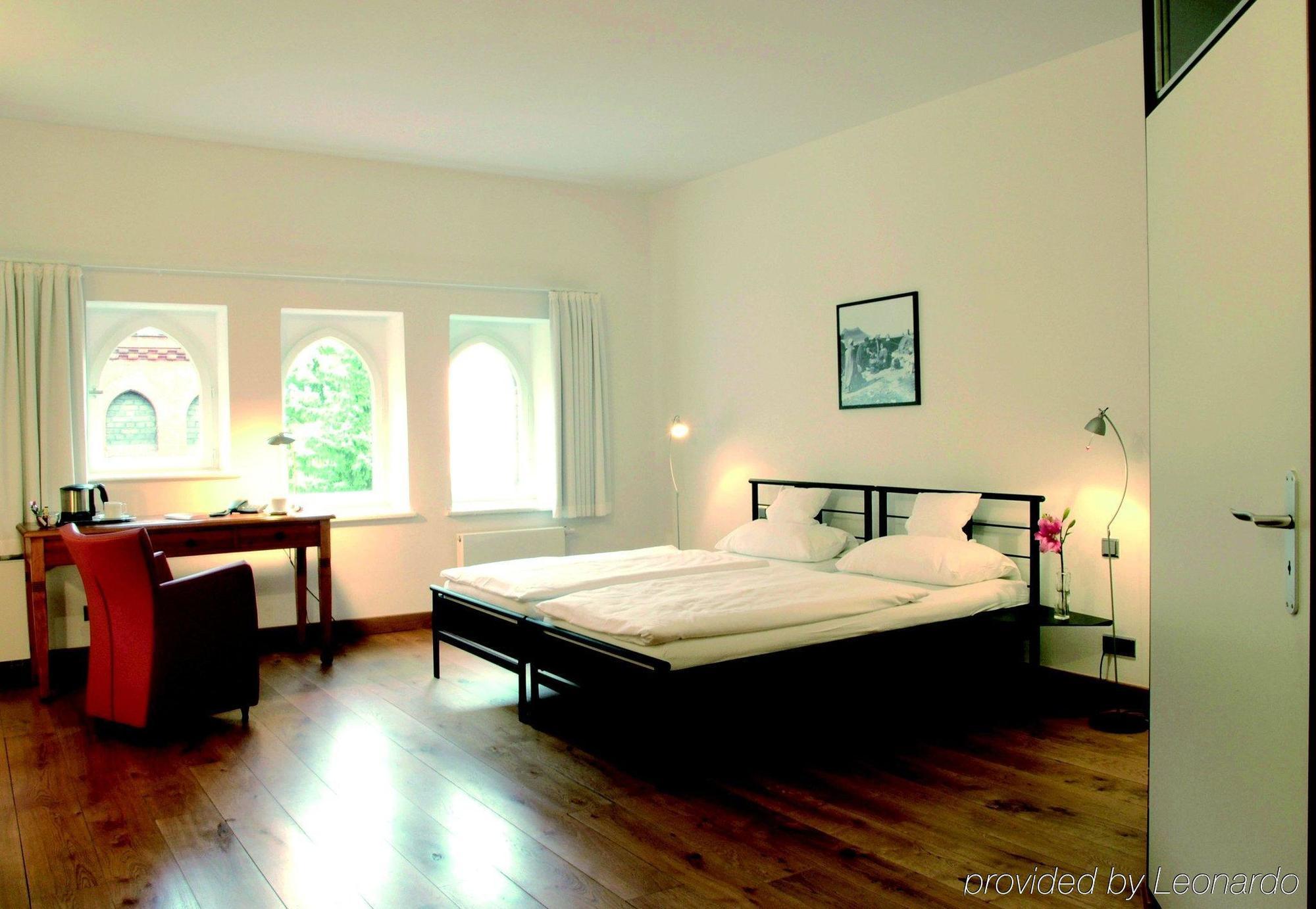 Hotel Mutterhaus Duesseldorf Экстерьер фото
